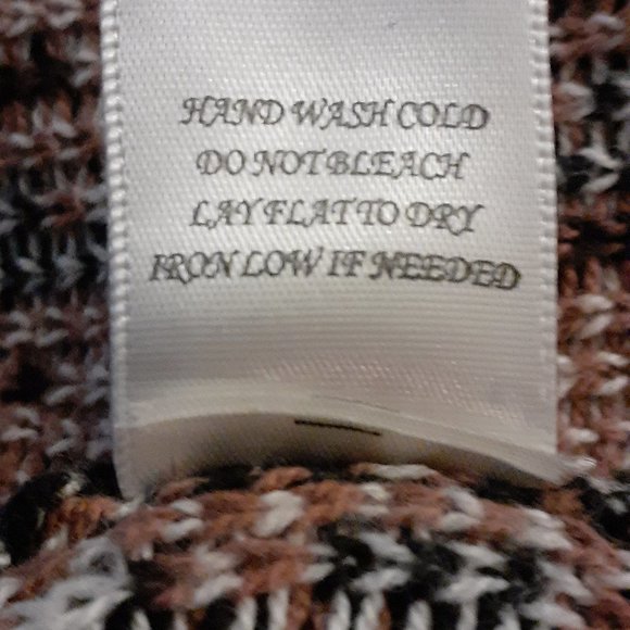 Akira Chicago Black Label cardigan/wrap sweater - Picture 4 of 4